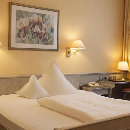 Hotel Garni Fuerst Von Waldeck Willingen  Extérieur photo