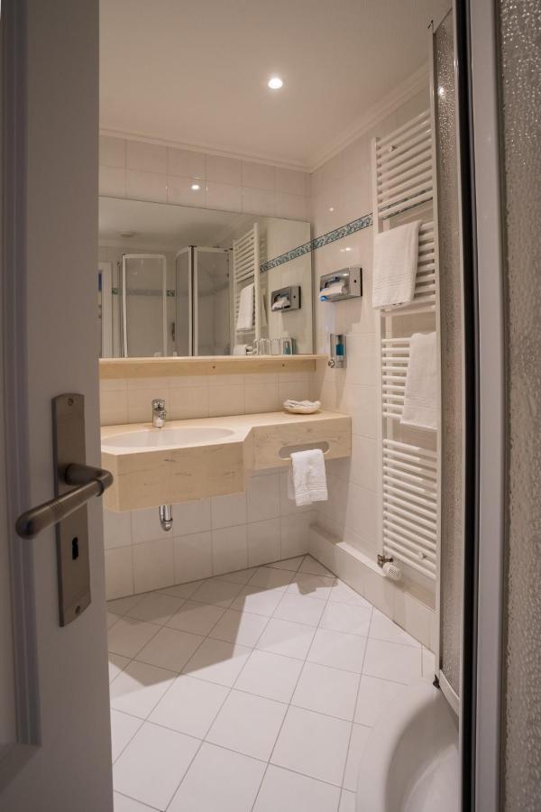 Hotel Garni Fuerst Von Waldeck Willingen  Chambre photo